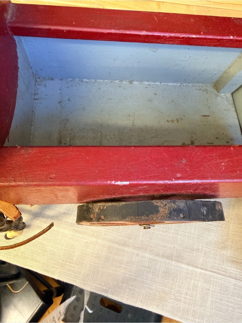 Vintage-Style Red Wooden Cart Accent with Donkey Figure - Picture 4 of 5